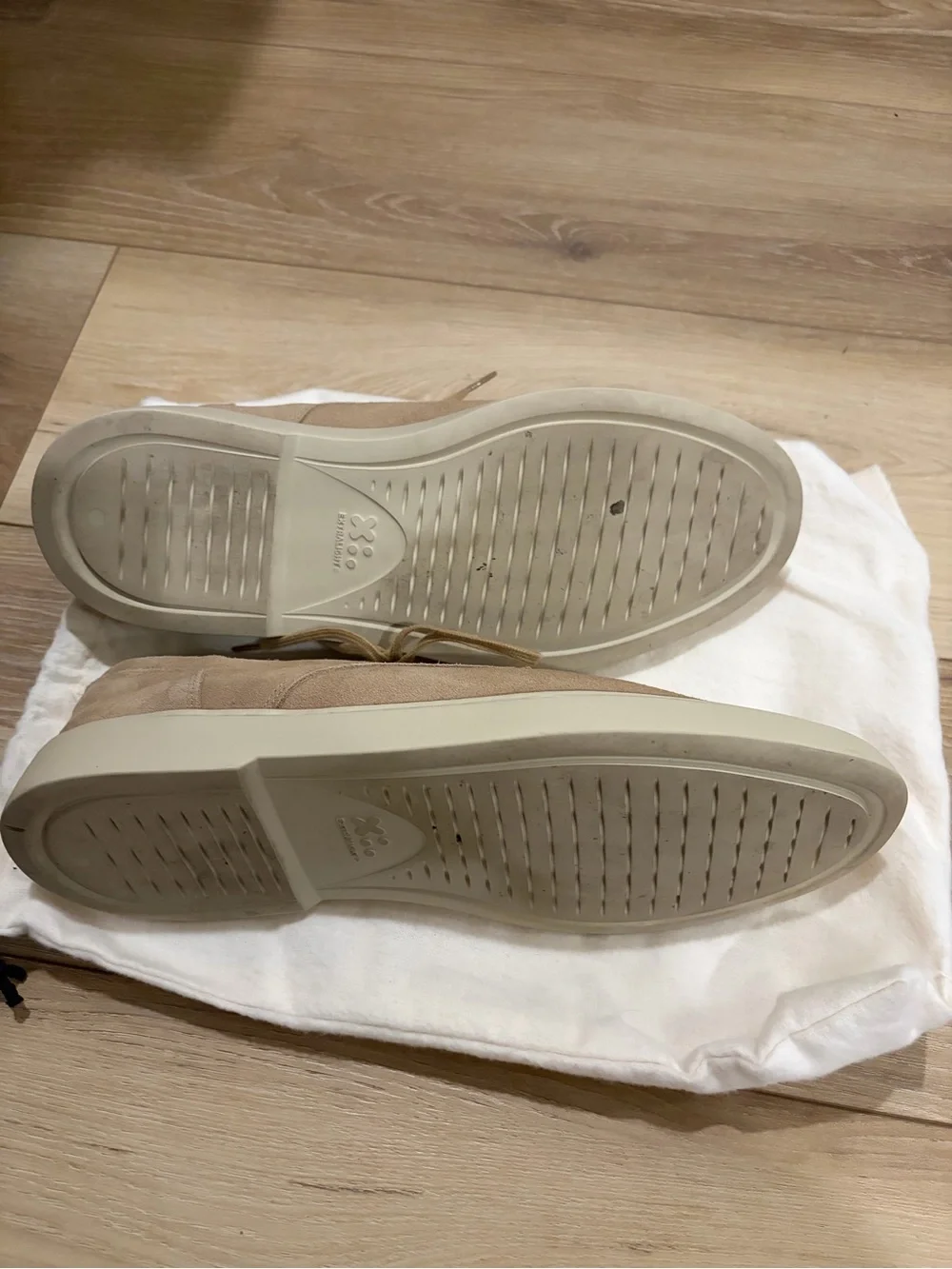Allen Edmonds Henderson Oxford (Men)